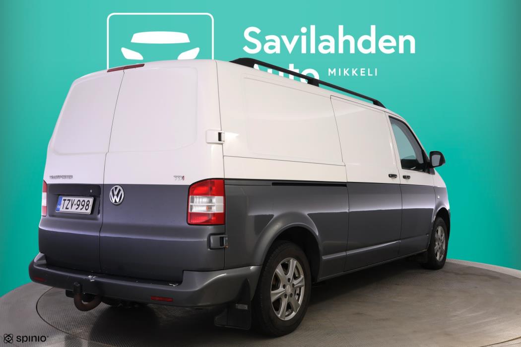 VOLKSWAGEN Transporter 2010