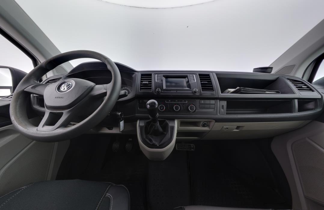 VOLKSWAGEN Transporter 2017