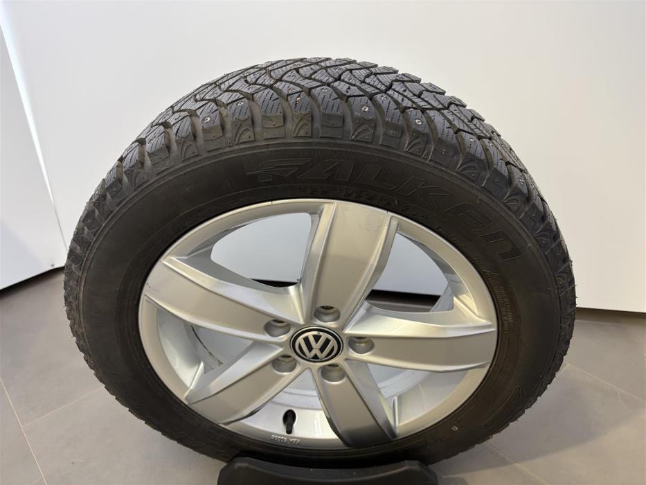 VOLKSWAGEN Golf 2018