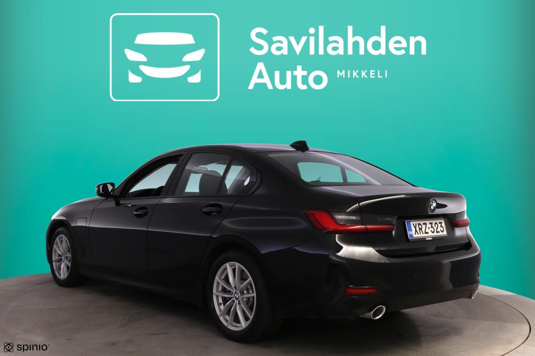 BMW 320 2021
