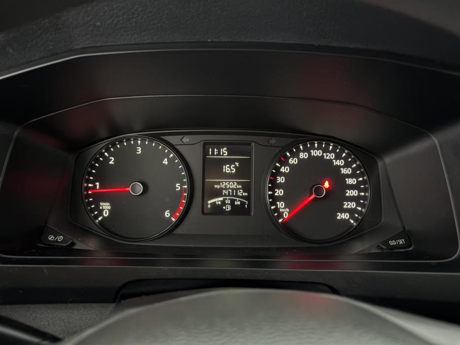 VOLKSWAGEN Transporter 2015