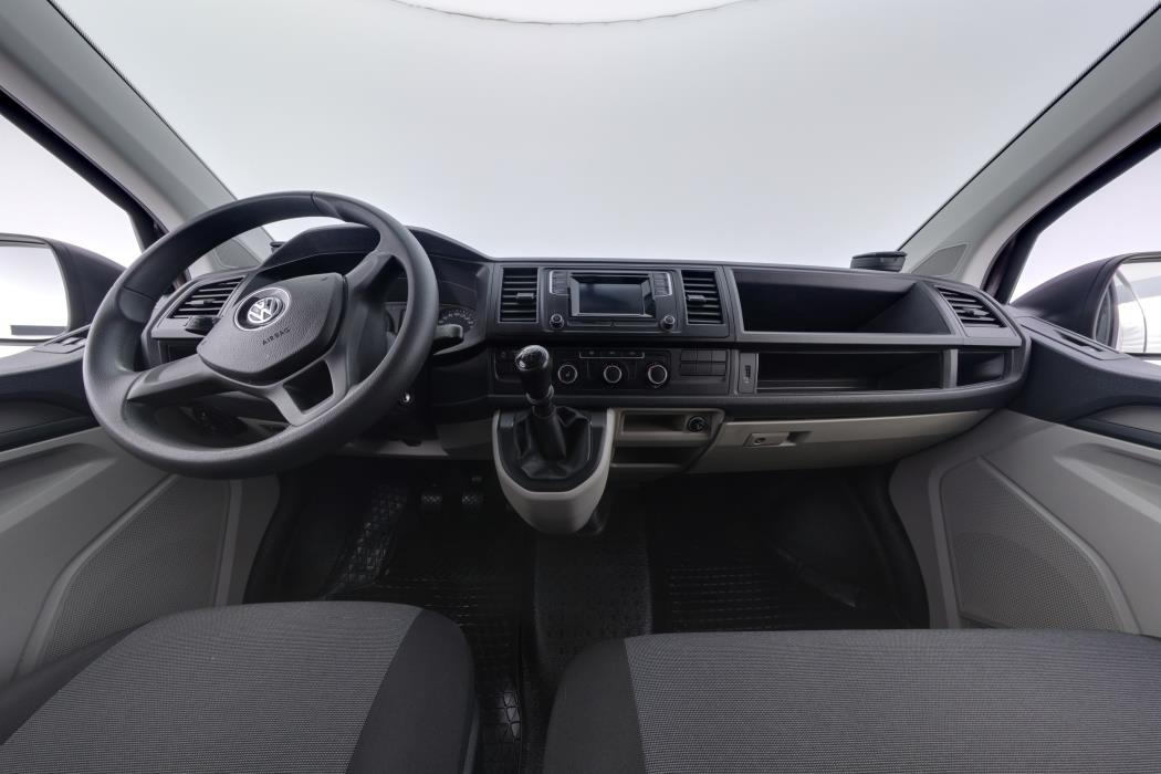 VOLKSWAGEN Transporter 2015