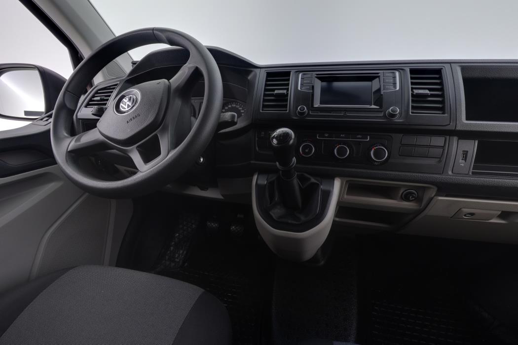 VOLKSWAGEN Transporter 2015