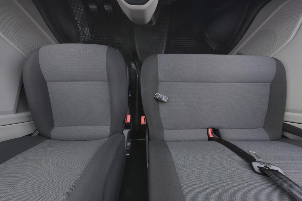 VOLKSWAGEN Transporter 2015