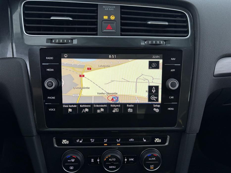 VOLKSWAGEN Golf 2017