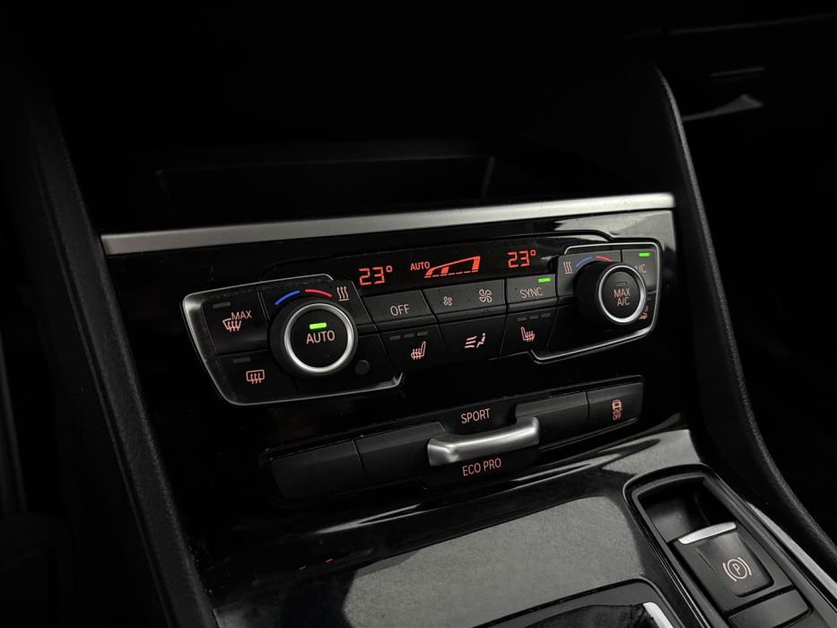 BMW 218 2017
