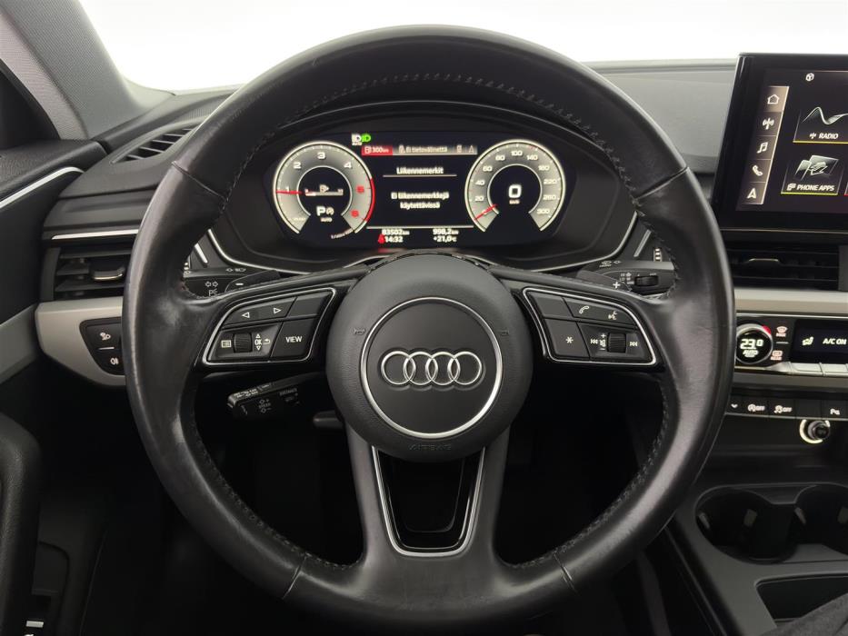 AUDI A4 2020