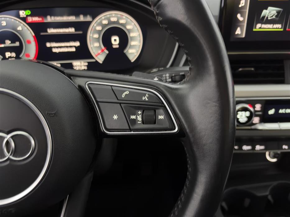 AUDI A4 2020