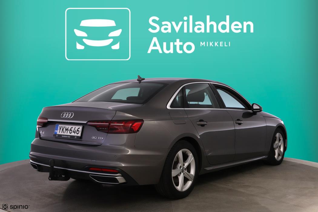 AUDI A4 2020