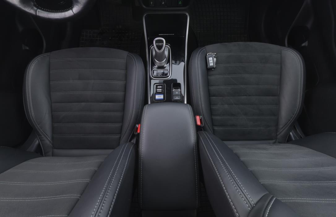 Mitsubishi Outlander PHEV 2021