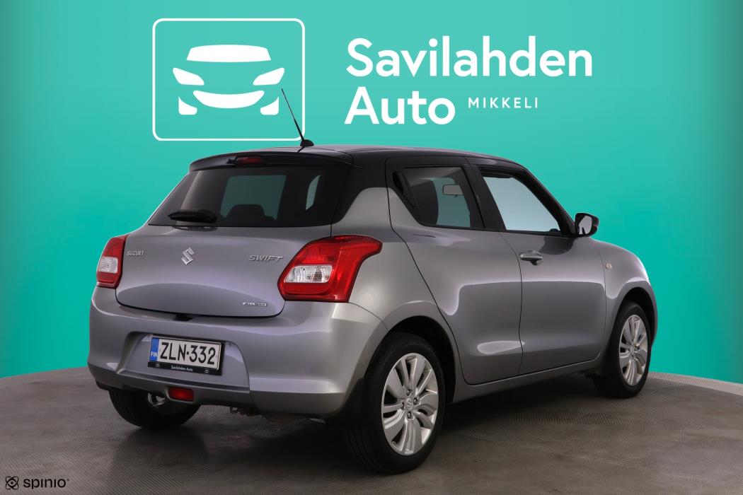 SUZUKI Swift 2017