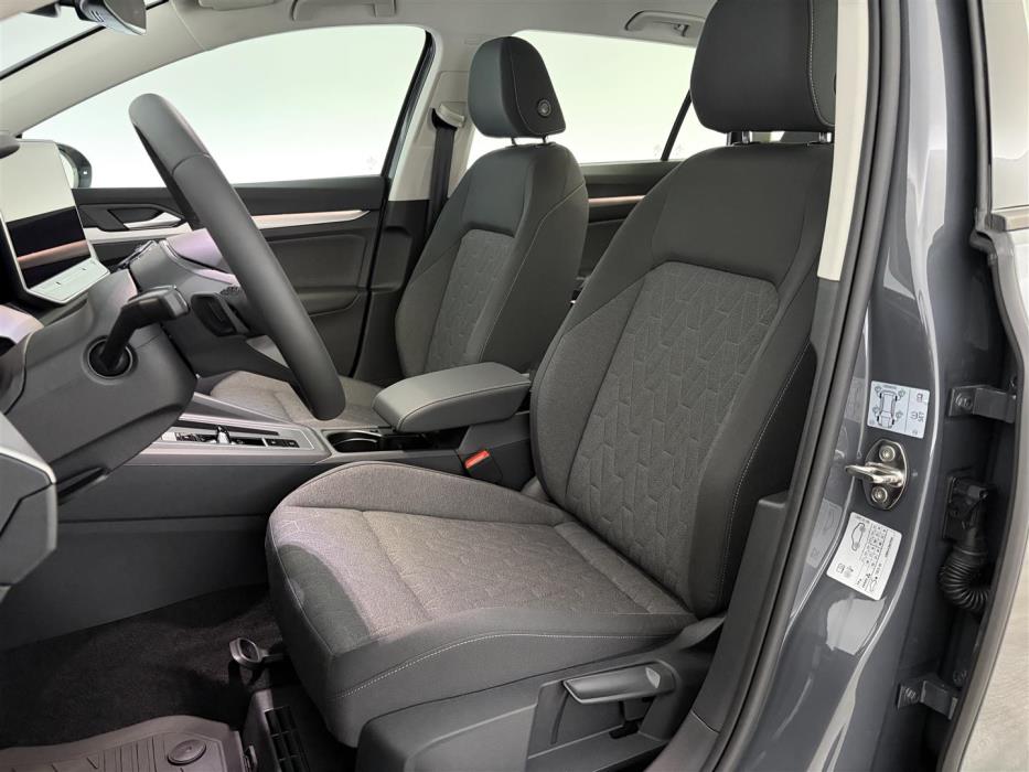 Volkswagen Golf 2026