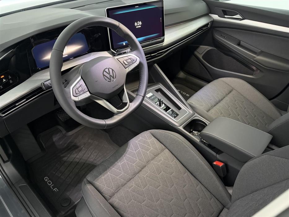Volkswagen Golf 2026