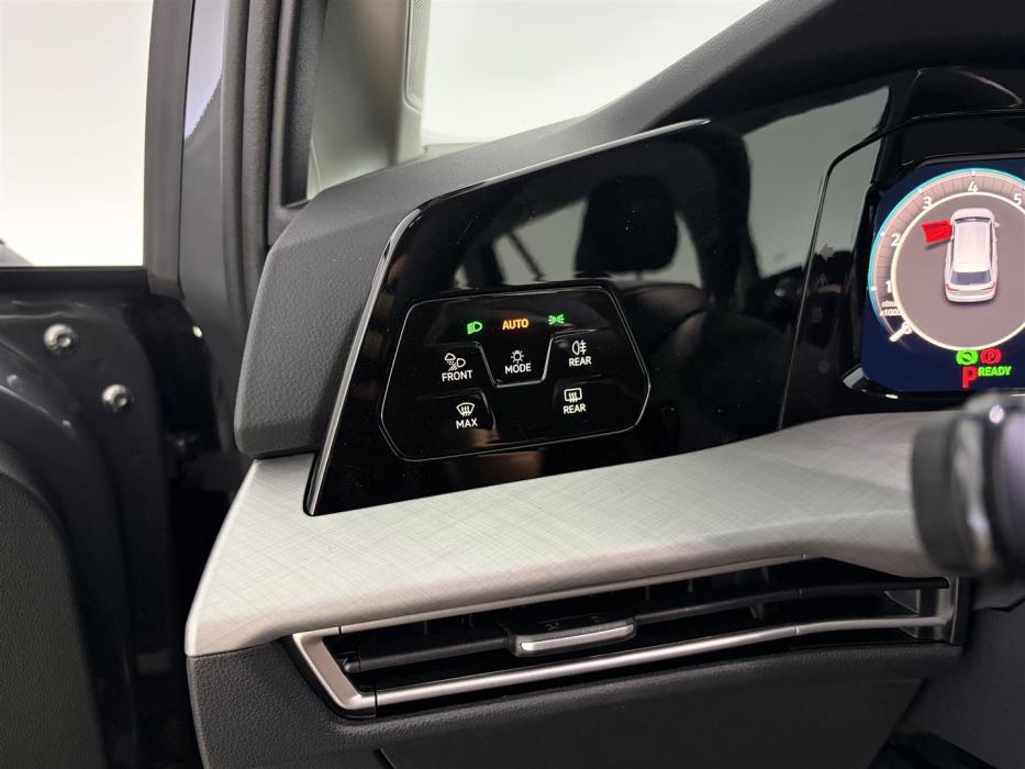 Volkswagen Golf 2026