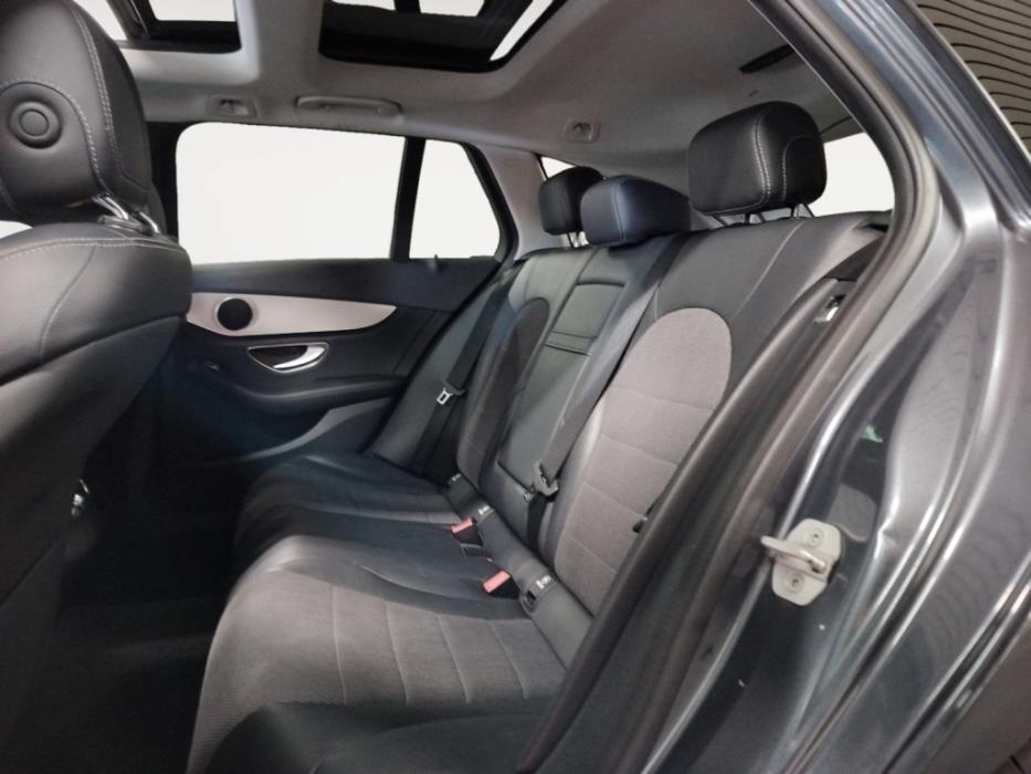 MERCEDES-BENZ C 2015