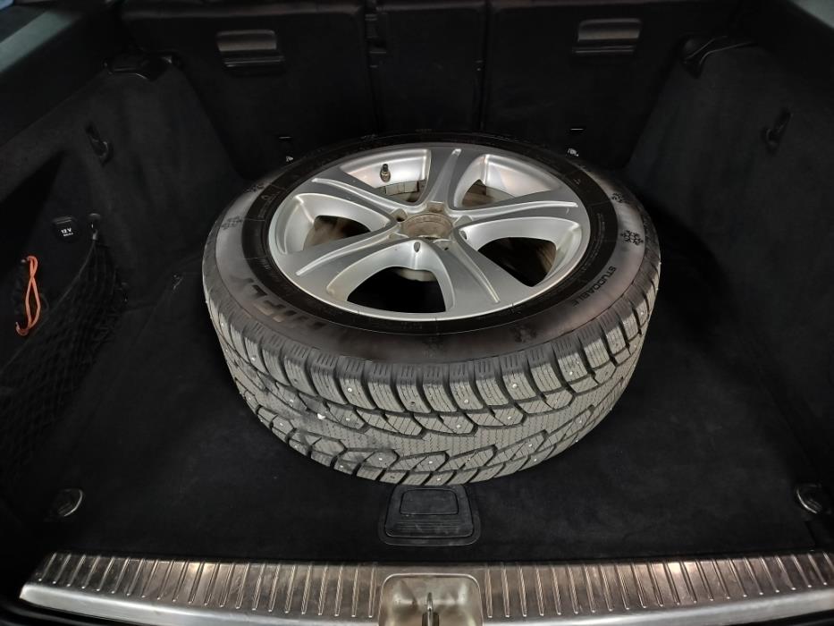 MERCEDES-BENZ C 2015