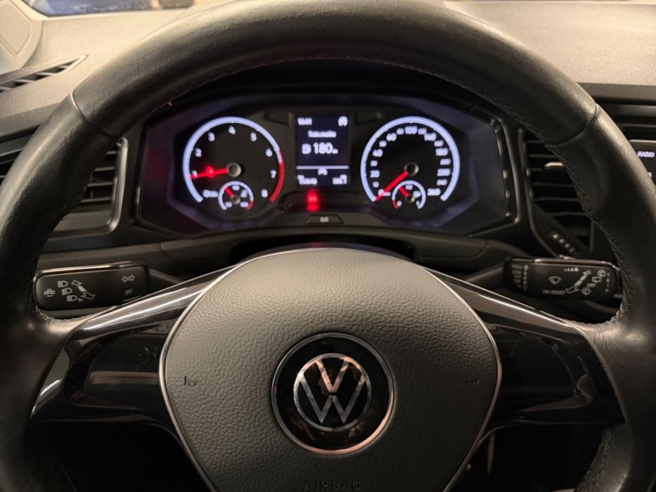 VOLKSWAGEN T-ROC 2021