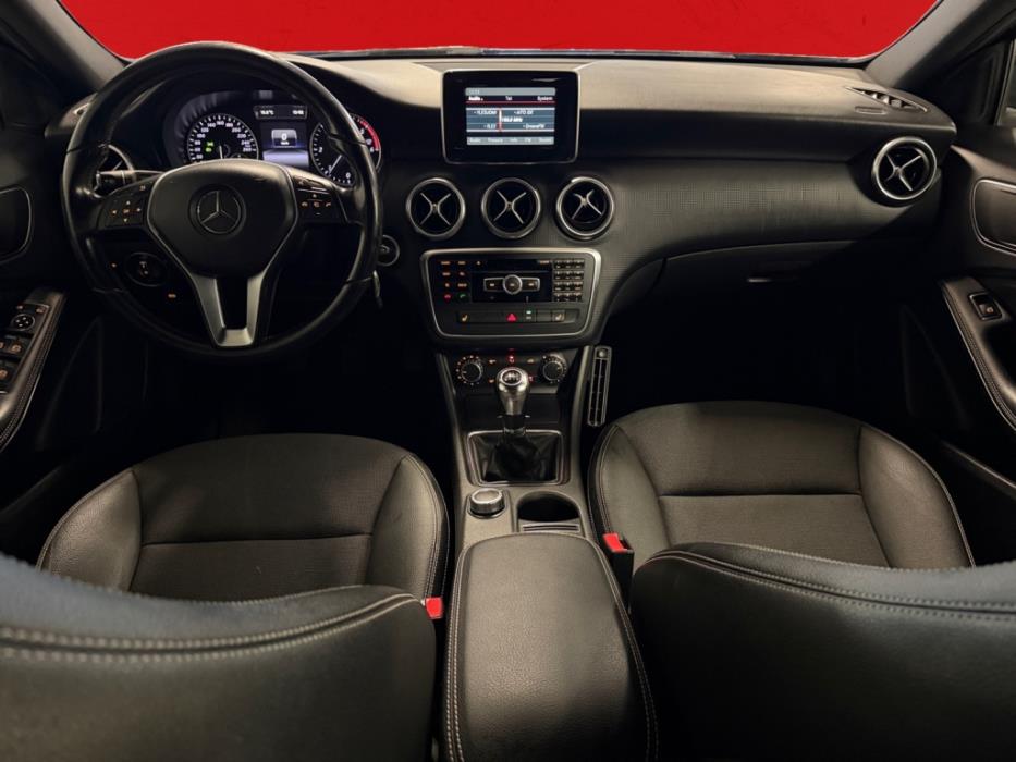 MERCEDES-BENZ A 2014