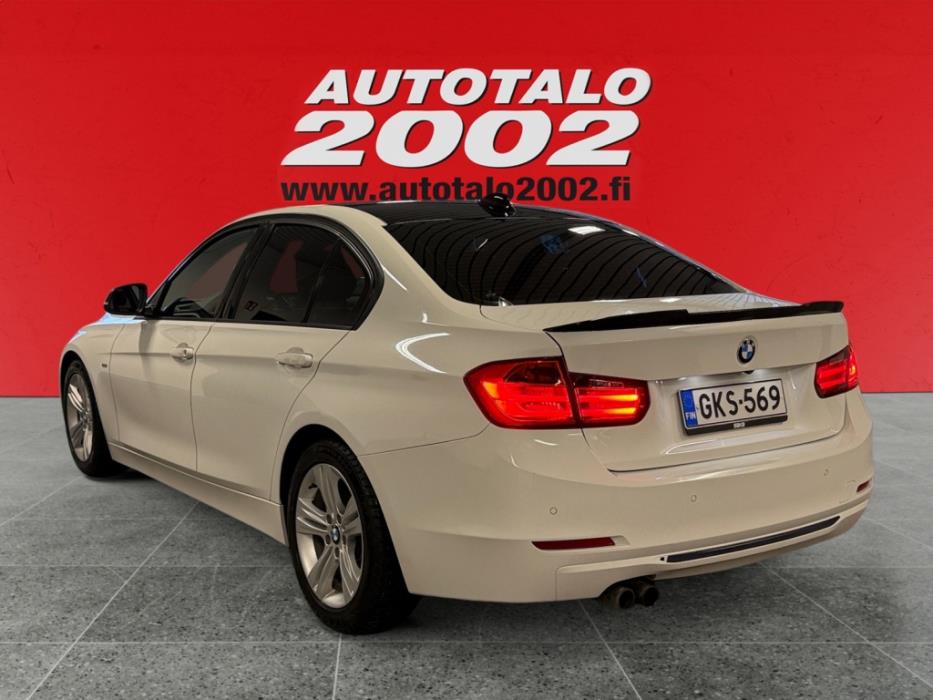 BMW 328 2012