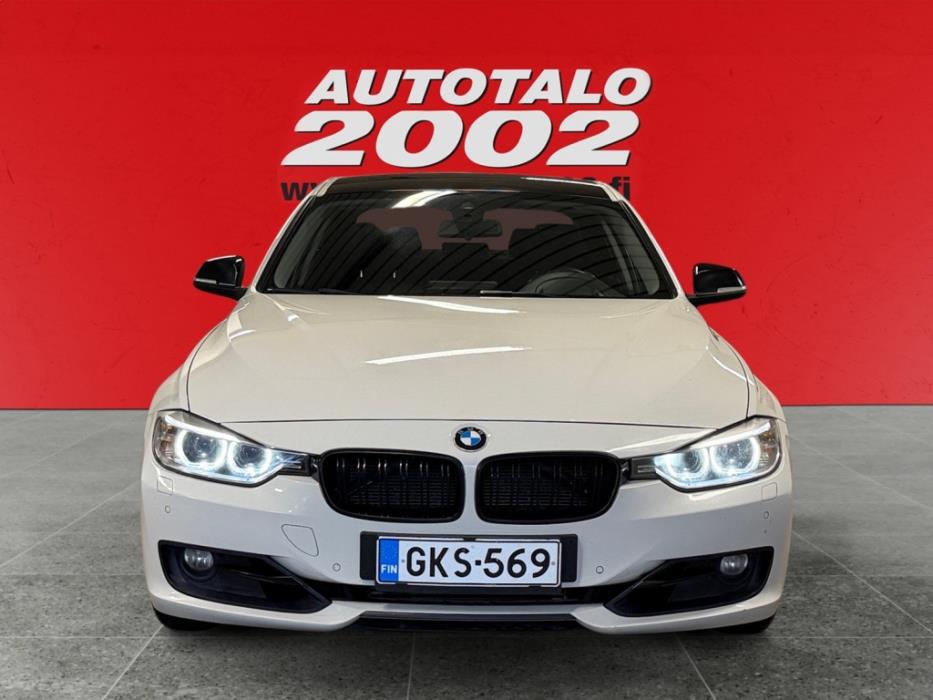 BMW 328 2012