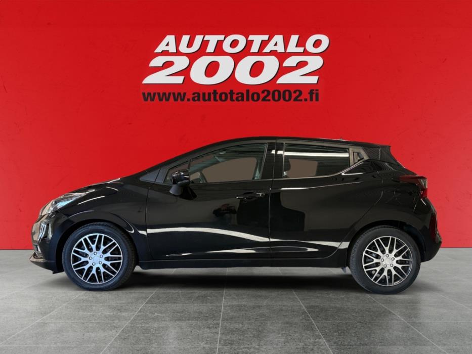 NISSAN Micra 2022