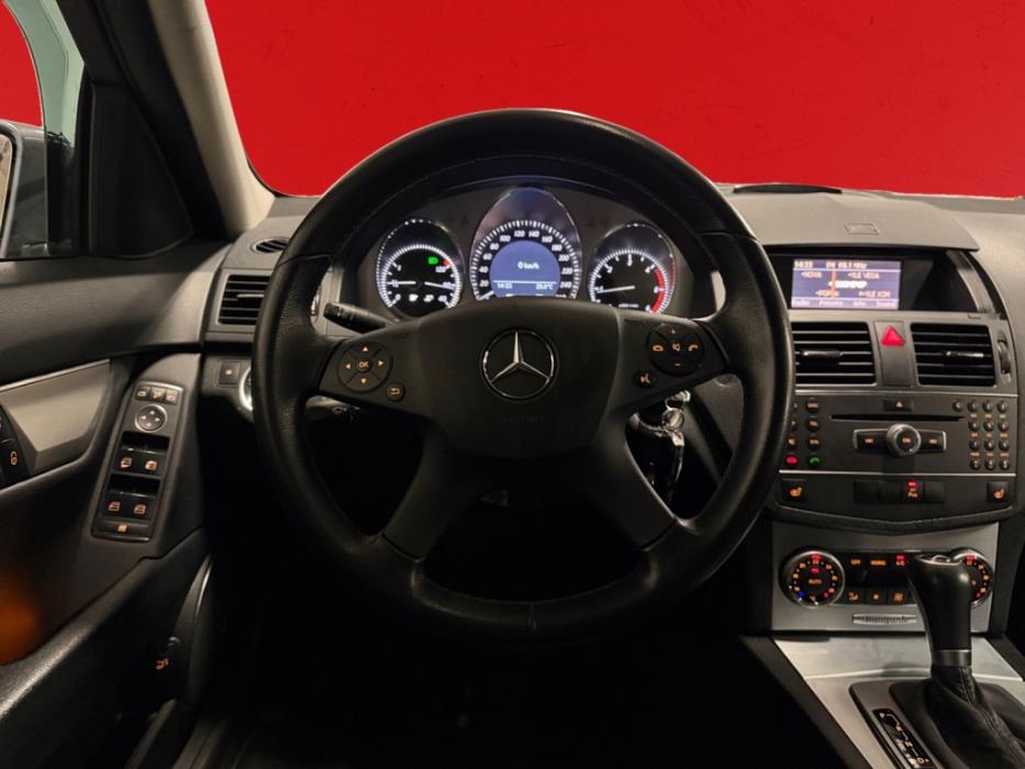 MERCEDES-BENZ C 2010