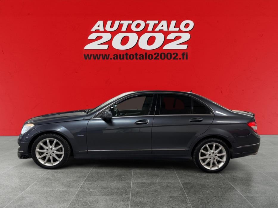 MERCEDES-BENZ C 2010