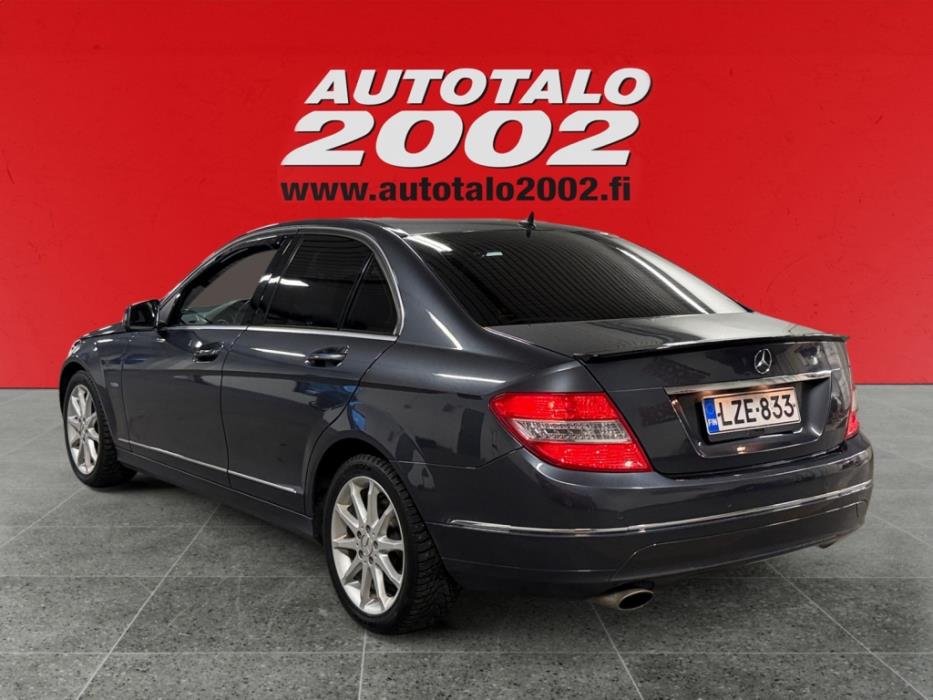 MERCEDES-BENZ C 2010