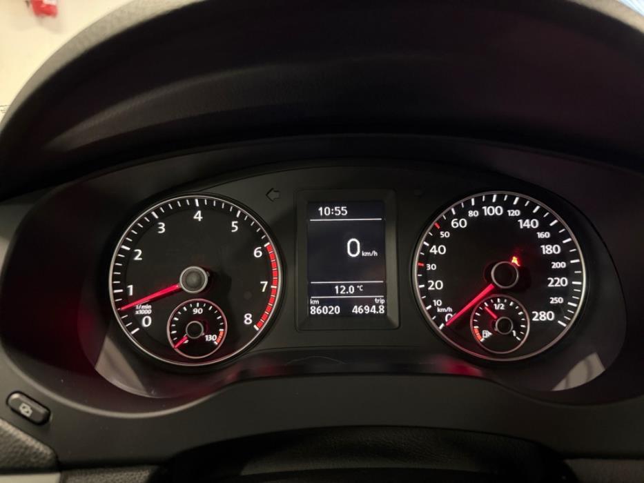 VOLKSWAGEN Jetta 2011