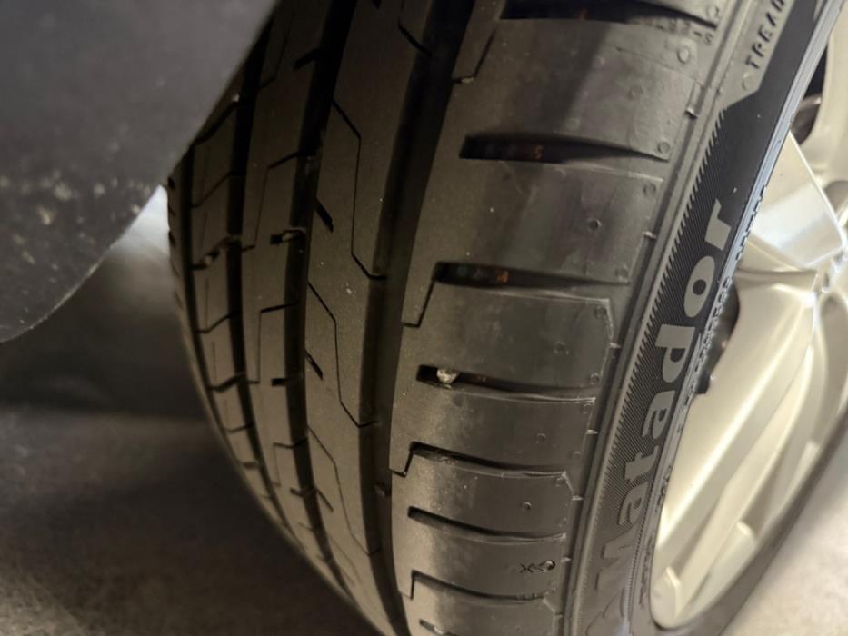 VOLKSWAGEN Passat 2013