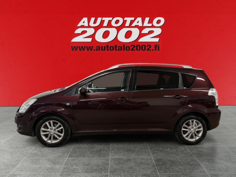 TOYOTA Corolla Verso 2008