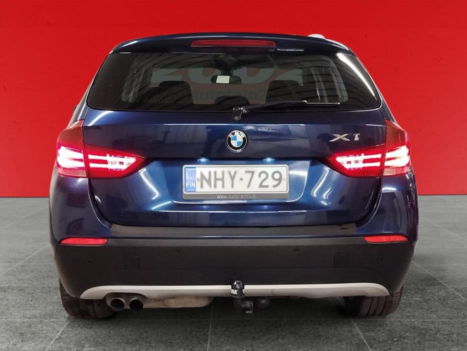 BMW X1 2012