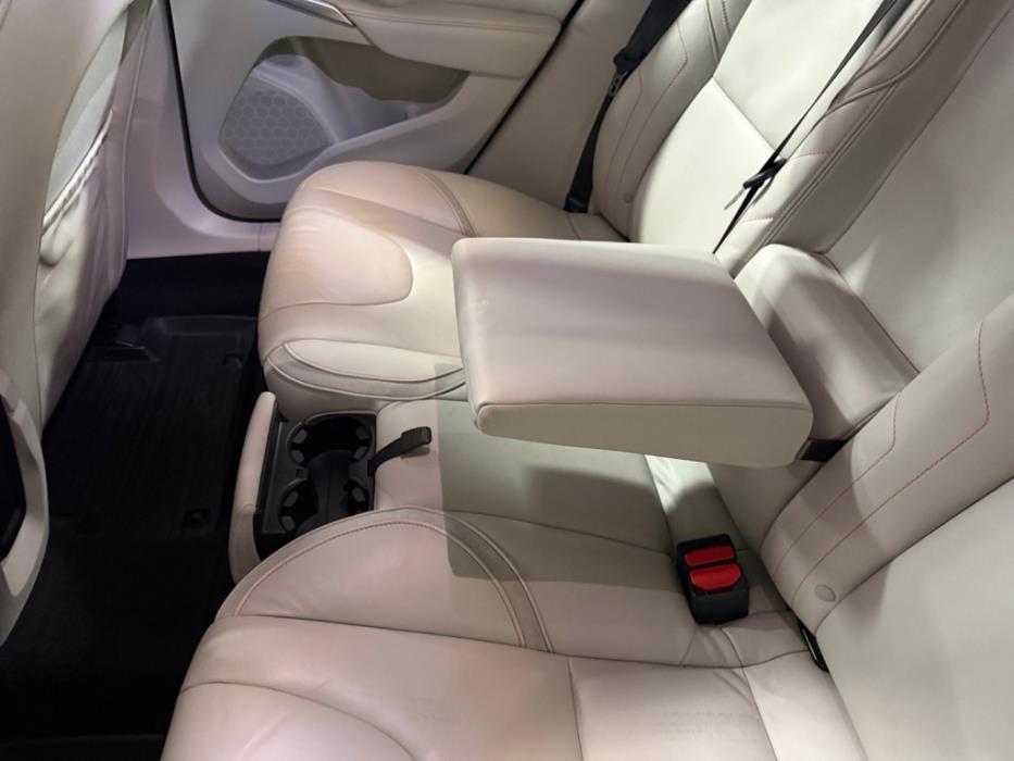 VOLVO V40 Cross Country 2015