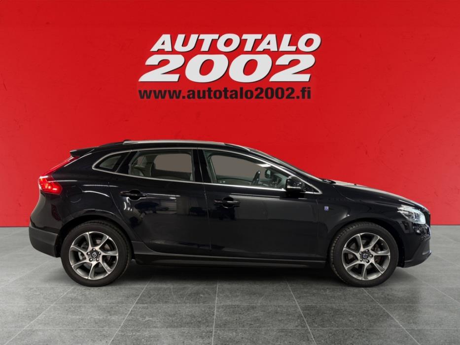 VOLVO V40 Cross Country 2015