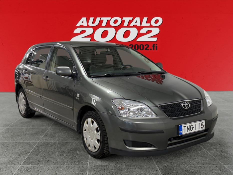TOYOTA Corolla 2004