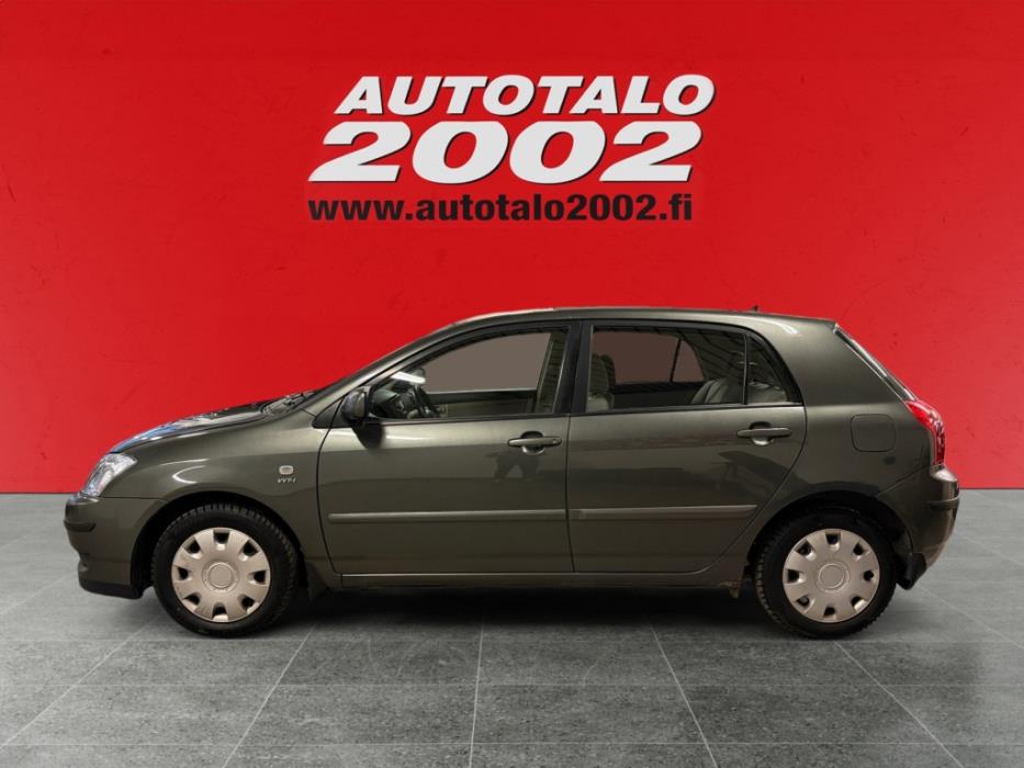 TOYOTA Corolla 2004