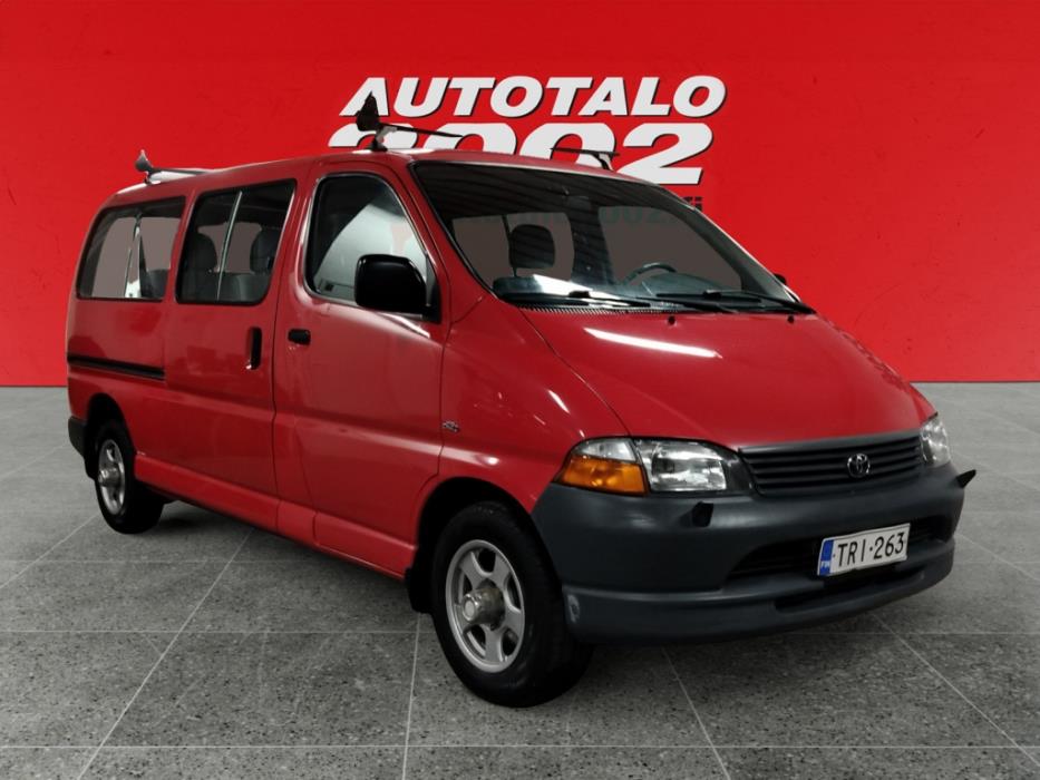 TOYOTA Hiace 2006