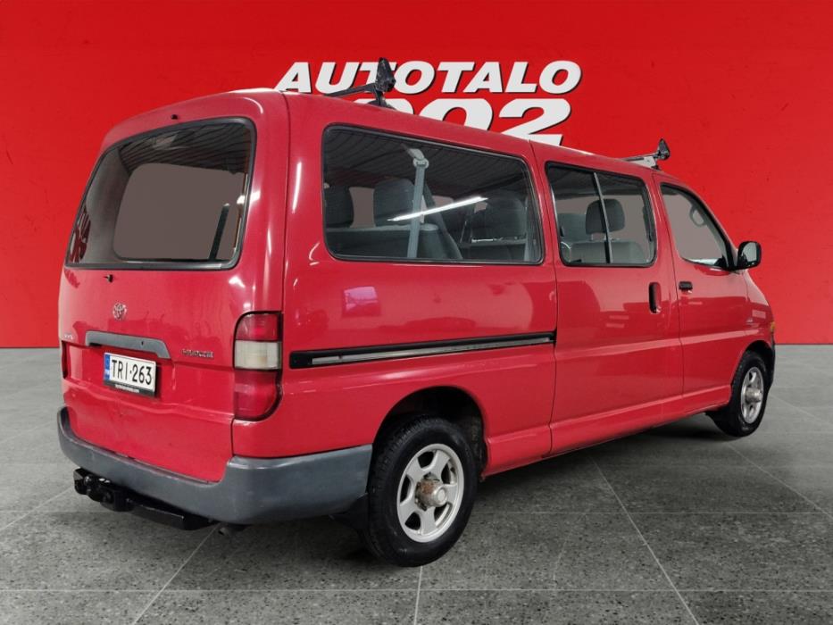 TOYOTA Hiace 2006