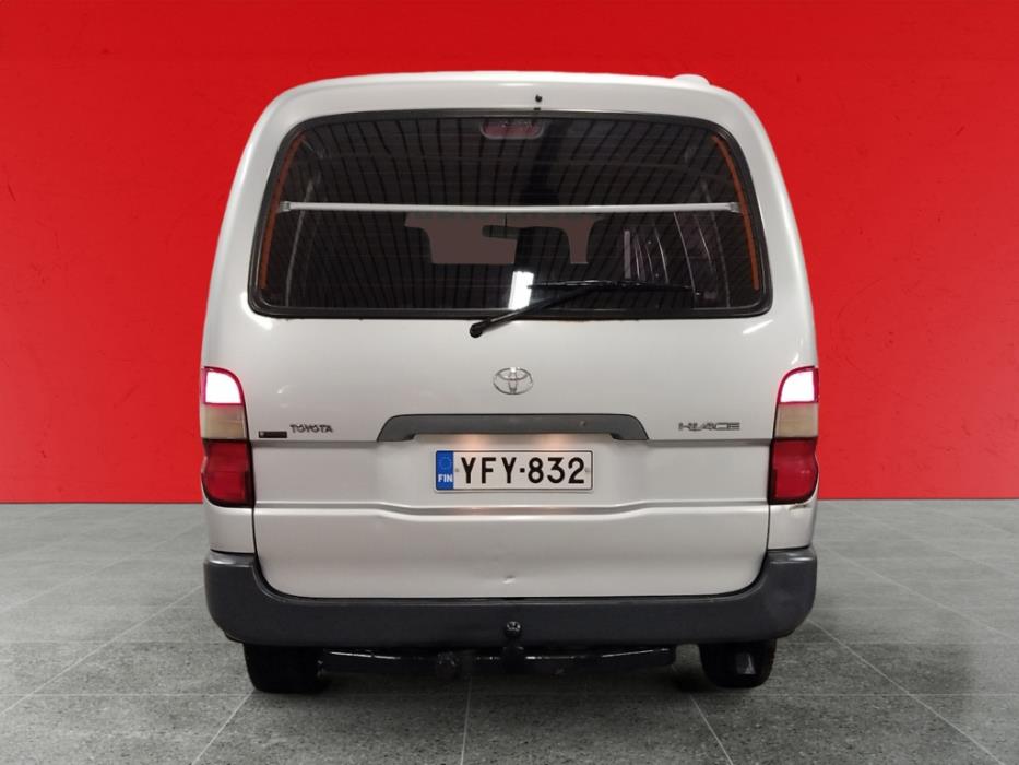 TOYOTA Hiace 2006