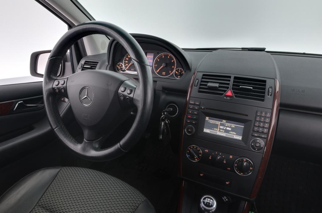 MERCEDES-BENZ A 2008