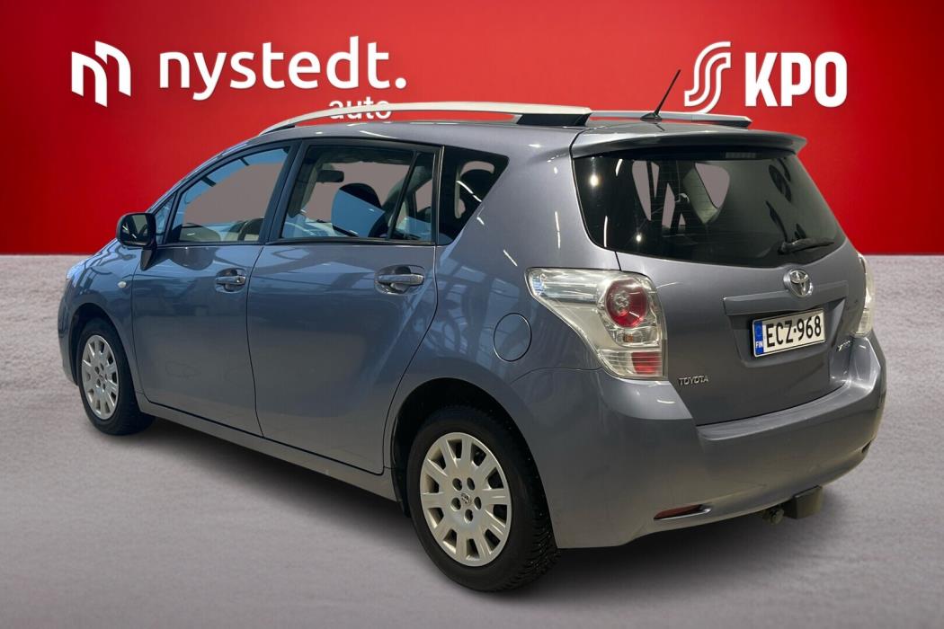 TOYOTA Verso 2009