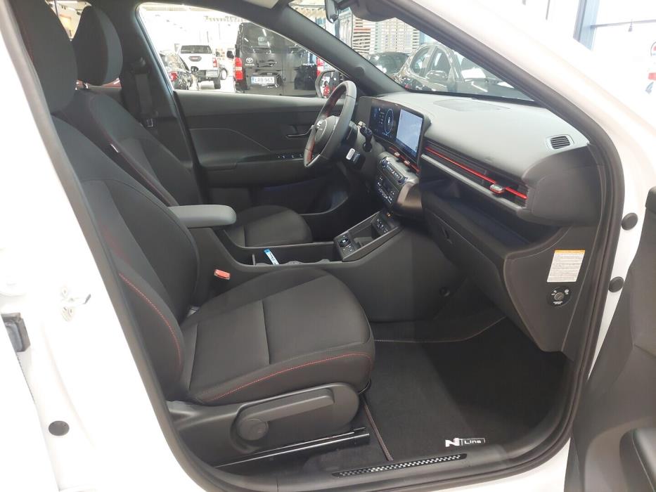 HYUNDAI KONA ELECTRIC 2025