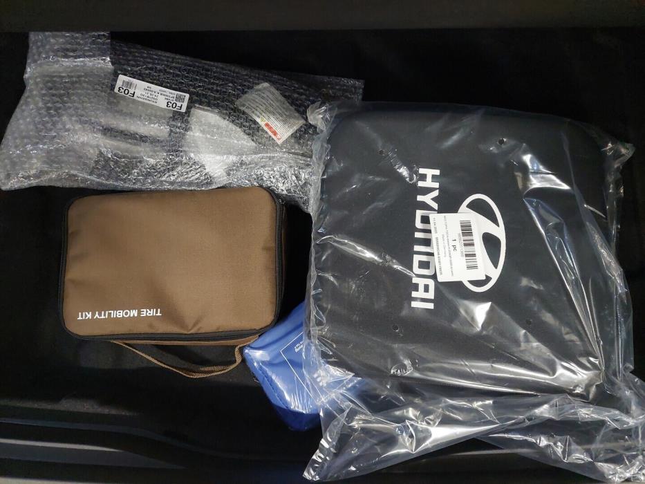 HYUNDAI KONA ELECTRIC 2025