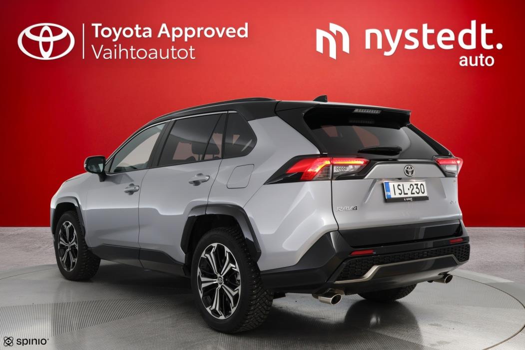 TOYOTA RAV4 Plug-in 2025