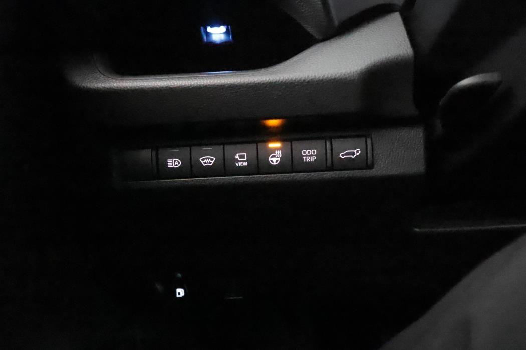 TOYOTA RAV4 Plug-in 2025