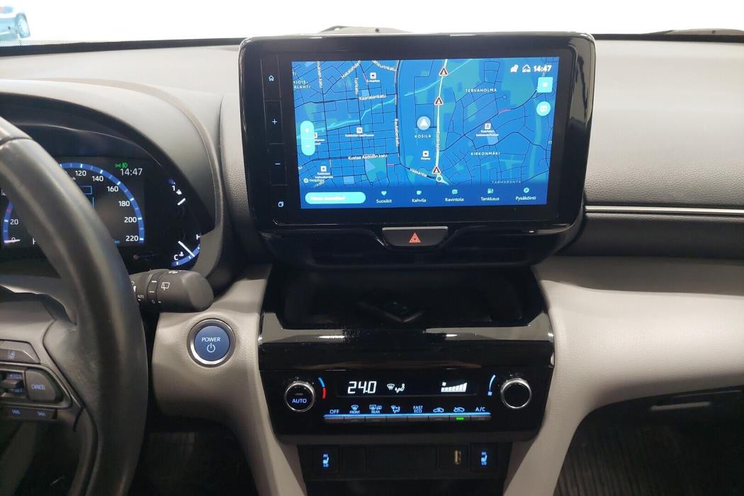 TOYOTA Yaris Cross 2022