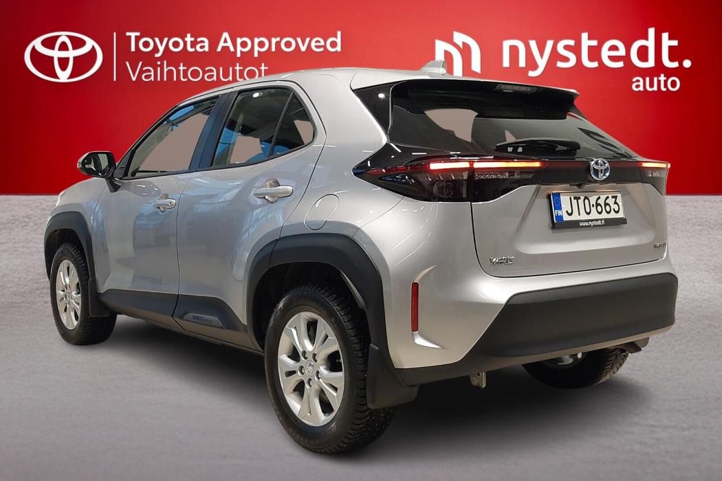 TOYOTA Yaris Cross 2022