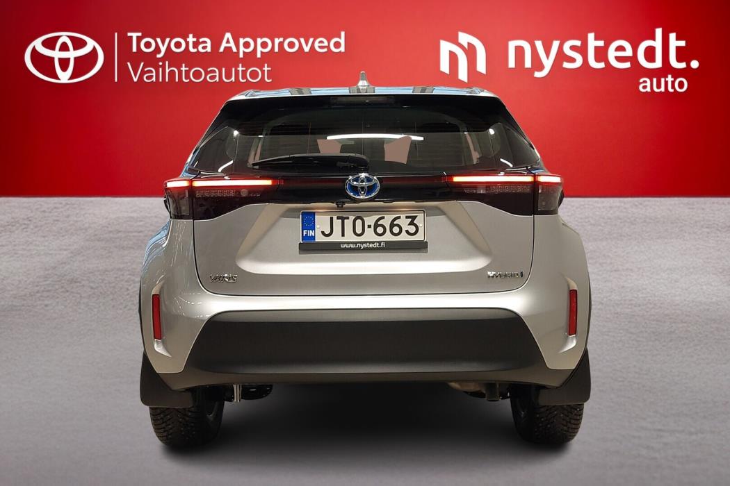 TOYOTA Yaris Cross 2022