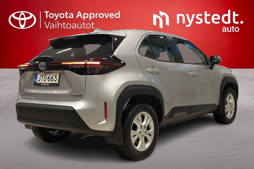 TOYOTA Yaris Cross 2022