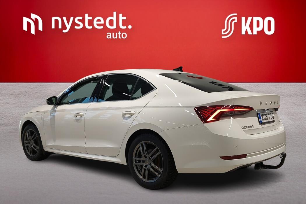 SKODA Octavia 2021